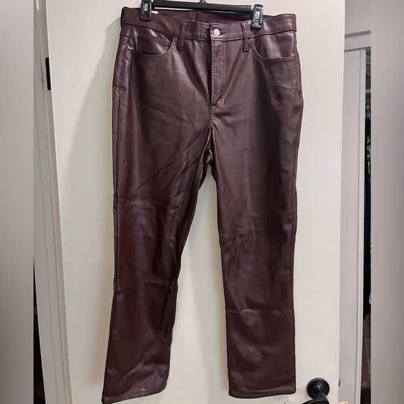 GAP Pants - GAP FAUX LEATHER VINTAGE SLIM HIGH RISE